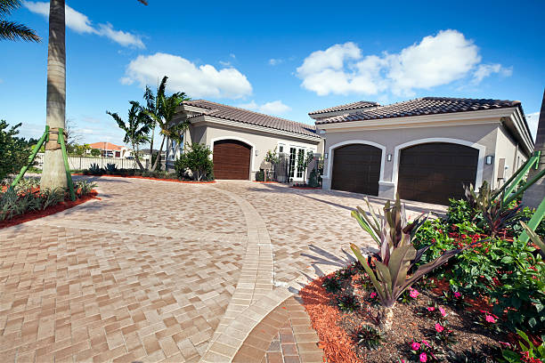 Best Local Driveway Pavers  in Palestine, IL